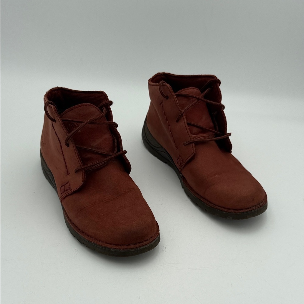 Caterpillar Brown desert ankle matte leather boot women 8 casual comfort office